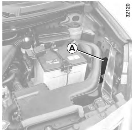 RENAULT KOLEOS 2012 - Affectation des fusibles (la présence des fusibles dépend du niveau d'équipement du véhicule) - 1
