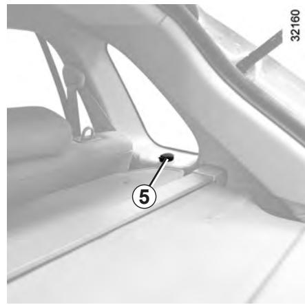 RENAULT KOLEOS 2012 - Prises d'accessoires 4 et 5 - 1