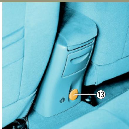 RENAULT LAGUNA 2 - RANGEMENTS / AMÉNAGEMENTS HABITACLE (suite) - 2