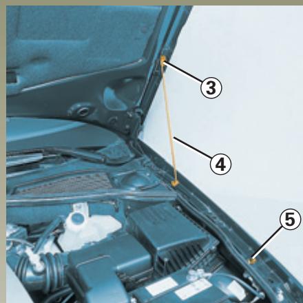 RENAULT LAGUNA 2 - CAPOT moteur (suite) - 1