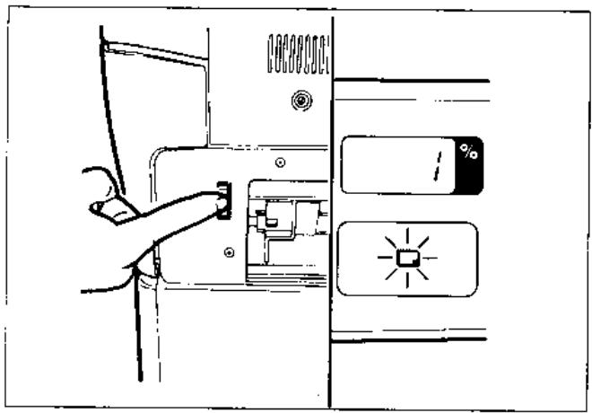 TOSHIBA 1550 - Mettre l'interrupteur d'énergie sous tension. - 3