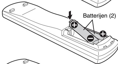 JVC EX-A5 - De batterijen in de afstandsbedieningplaatsen - 2