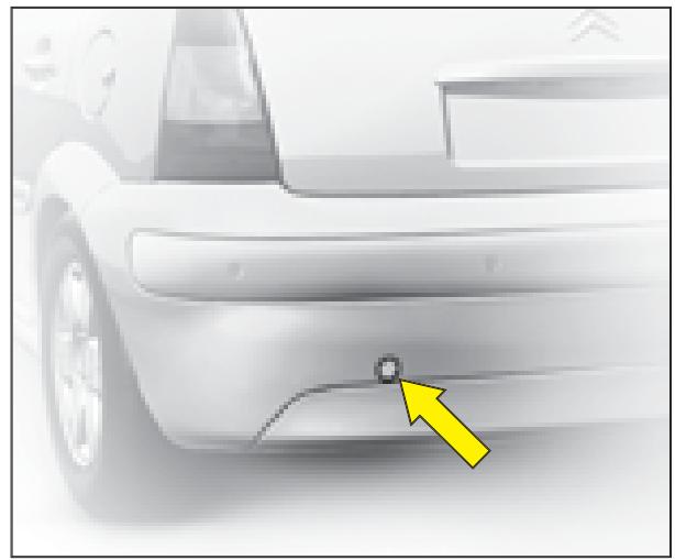CITROEN C3 1 - Anneau amovible de remorquage - 2