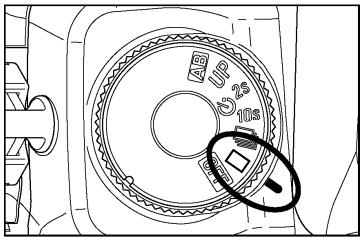 SIGMA SD1 MERRILL - Insertion de la carte mémoire (P.39) - 1