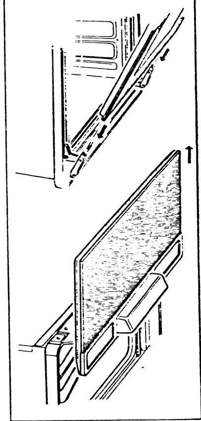 VEDETTE F828 - FOUR AUTO - Degraissant - 2