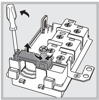 HOTPOINT FB 56 C.2 IX TD /HA - Fitting the power supply cable - 2
