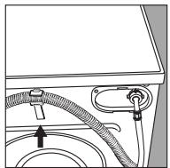 HOTPOINT AL 68 X - Connecting the drain hose - 2