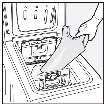 HOTPOINT AT 104 - Comment ouvrir et fermer le tambour - 3