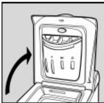 HOTPOINT AT 104 - Comment ouvrir et fermer le tambour - 1