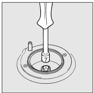 HOTPOINT C 65 F8 X F - Adaptation du plan de cuisson aux différents types de gaz - 1