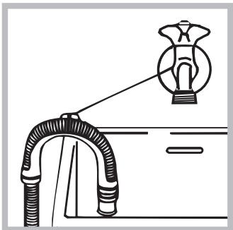 HOTPOINT WMSD 822BX EU - Raccordement du tuyau de vidange - 2