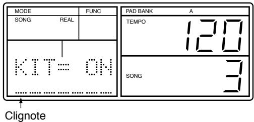 MODE SONG REAL KIT= ON .... .... .... .... .... .... FUNC TEMPO 120 SONG 3 PAD BANK A Clignote