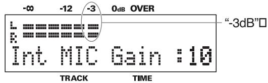 ROLAND CD-2 - Appuyez sur jusqu'à ce que “int MIC gain” apparaisse à l'écran, puis appuyez sur ENTER - 3