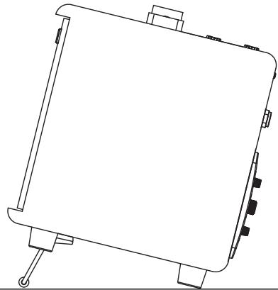 ROLAND AC-33 - Uso de um suporte dobrável - 1