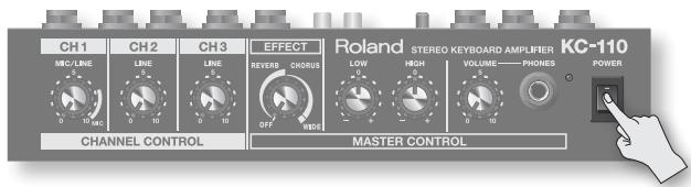 CH1 MID/LINE 0 10 dB CHANNEL CONTROL CH2 LINE 0 10 dB CHANNEL CONTROL EFFECT REVERS CHORUS OFF HDPE Roland STEREO KEYBOARD AMPLIFIER LOW HIGH VOLUME PWMES KC-110 POWER MASTER CONTROL