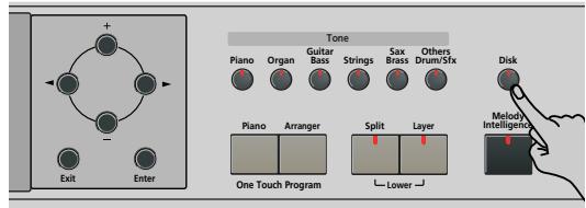 ROLAND KR103 - Saving a song to disk - 1