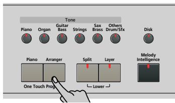 ROLAND KR103 - Recording with Arranger backing - 1