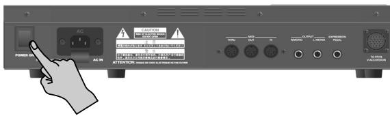 POWER AC CAUTION INTENTION: VOLUME 200 CM/100 CM/100 CM/100 CM OUTPUT RETURN ON RETURN ON ATTENTION VOLUME 200 CM/100 CM/100 CM RETURN ON ATTENTION VOLUME 200 CM/100 CM/100 CM