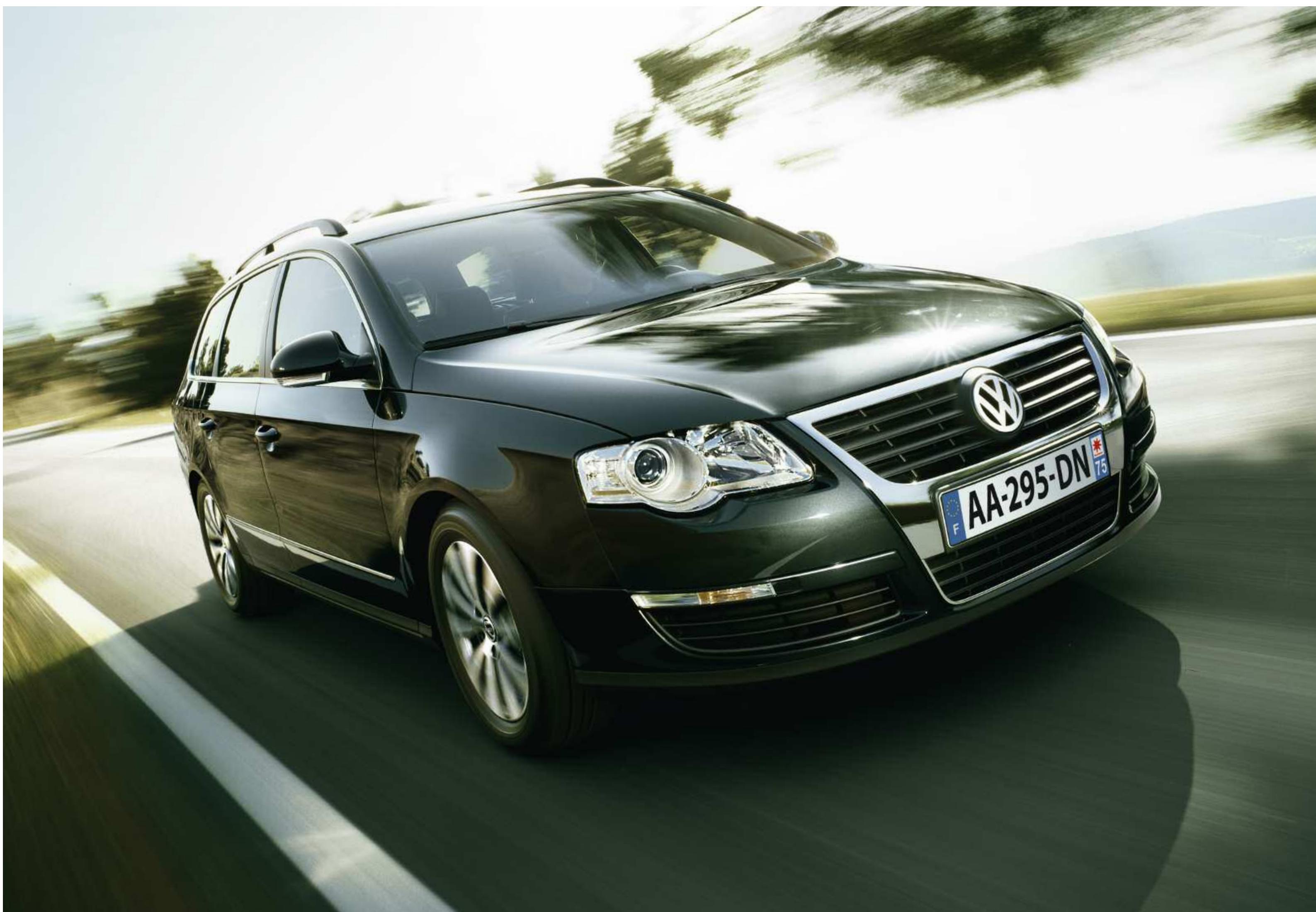 VOLKSWAGEN PASSAT - 83