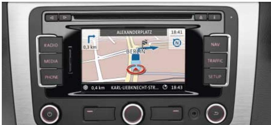 ALEXANDERPLATZ 18:41 0,3 km BERLIN 0,4 km KARL-LIEBKNECHT-STR... 18:43 RADIO MEDIA PHONE NAV TRAFFIC SETUP