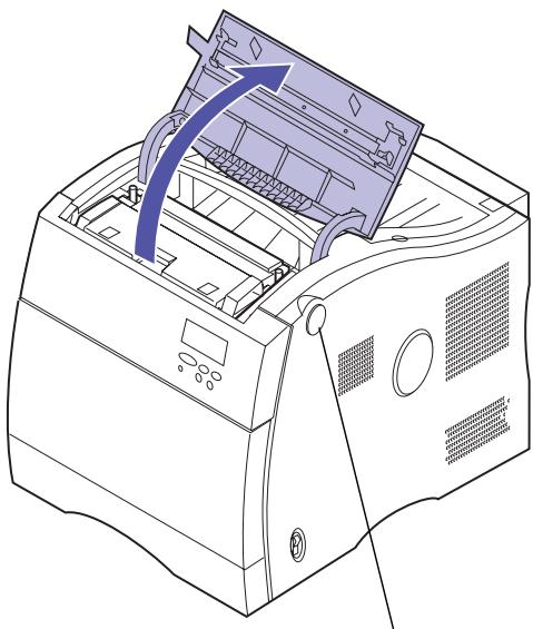 LEXMARK OPTRA C710 - Remplacement du rouleau anti-adhérent - 2