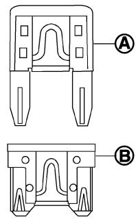 NISSAN MURANO 2005 - FUSIBLES - 1