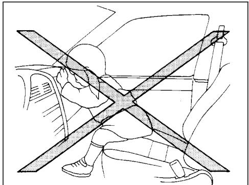 NISSAN PATHFINDER 2003 - ATTENTION - 3