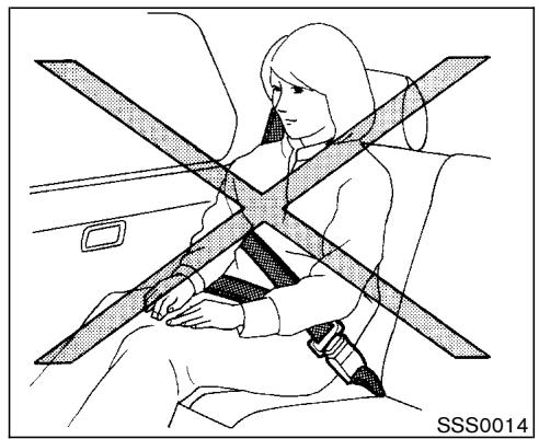 NISSAN PATHFINDER 2003 - ATTENTION - 1