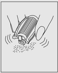 GRUNDIG LE 8820 LADY EPILATOR, MAINS SHAVE - Nettoyage de la tete de rasage - 1