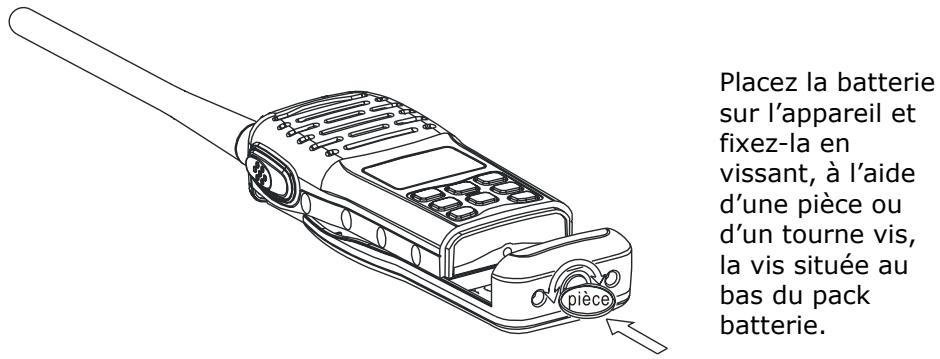 NAVICOM RT-320 - Charge et installation du pack batterie Li-ion - 1