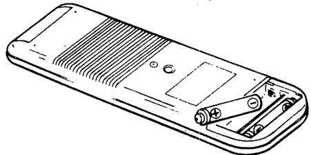 DENON DAP-2500 - Insertion des piles - 2