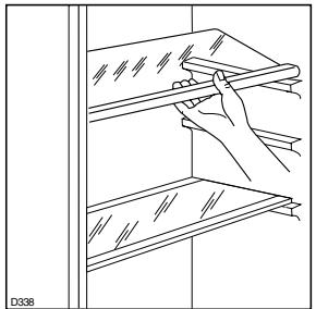 ZANUSSI ZBB6297 - Höhenverstellung der Innentürablagen - 1