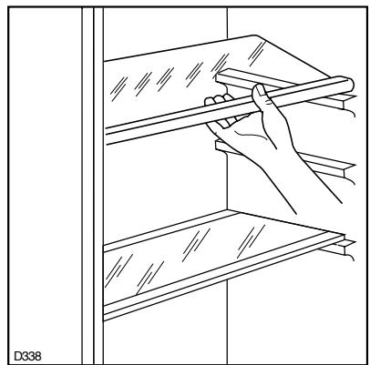 ZANUSSI ZC18/9 1 - Hohenverstellung der Innentürablagen - 1