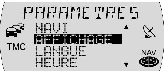 BLAUPUNKT TRAVELPILOT E1 - Réglage du contraste et de la luminosité de l'afficheur jour/nuit - 3