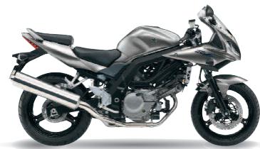 SUZUKI V-STROM 650 - Un "coffre" enormous dédié à la route. - 5