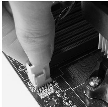 MSI 870-G45 - Installation du CPU et son ventilateur - 8