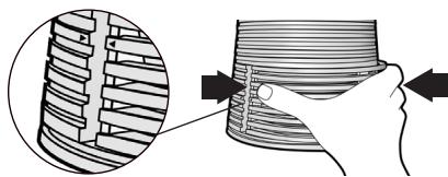 OREGON WS907 - Inserting the filters - 1