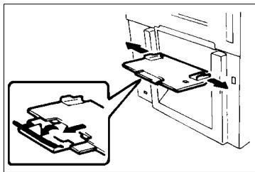 KONICA MINOLTA CF9001 - Utilisation du plateau d'introduction manuelle - 1