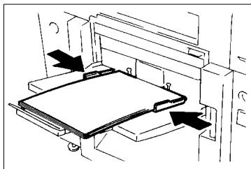 KONICA MINOLTA CF9001 - Utilisation du plateau d'introduction manuelle - 2