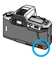KONICA MINOLTA MAXXUM 5 - Chargement du film - 2