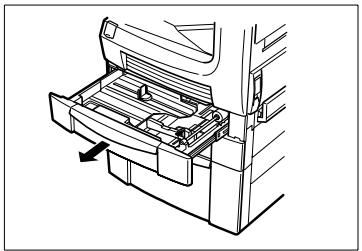 KONICA MINOLTA DI250F - Insertion du papier de réception - 1