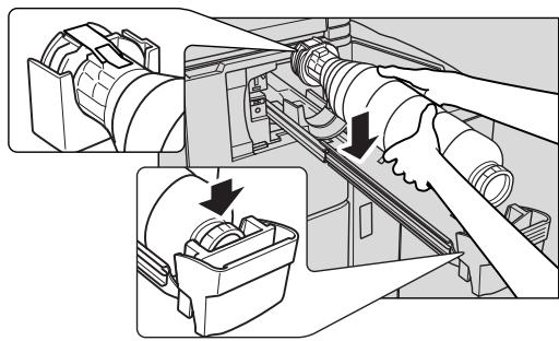 KONICA MINOLTA 7272 - Placez la cartouche de toner neue dans son support. - 1