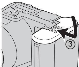 KONICA MINOLTA DIMAGE Z6 - Mise en place des piles/accus - 3