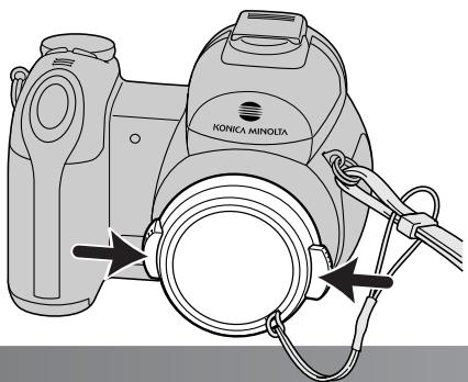 KONICA MINOLTA DIMAGE Z6 - Fixation de la courroie et du capuchon d'objectif - 4