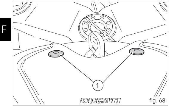 DUCATI ST3S ABS - Levage du réservoir de carburant - 2