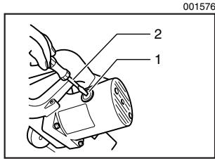 MAKITA LS1013 - Reemplazo de las escobillas de carbón - 2