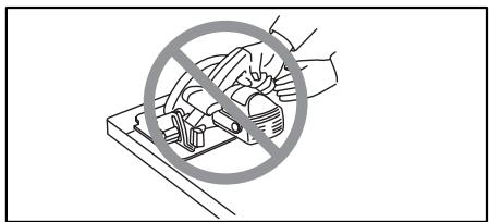 MAKITA 5740NB - RÈGLES DE SÉCURITÉ PARTICULIÈRES - 3