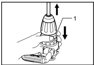 MAKITA HM1O3C3 - Installing or removing the bit - 4