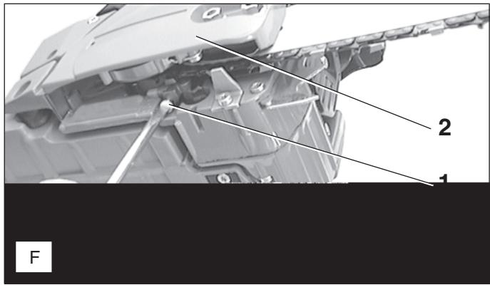 MAKITA DCS5200I - Adjusting the chain lubrication - 2