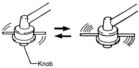 MAKITA EM4251CA - Replacing the nylon cord - 2